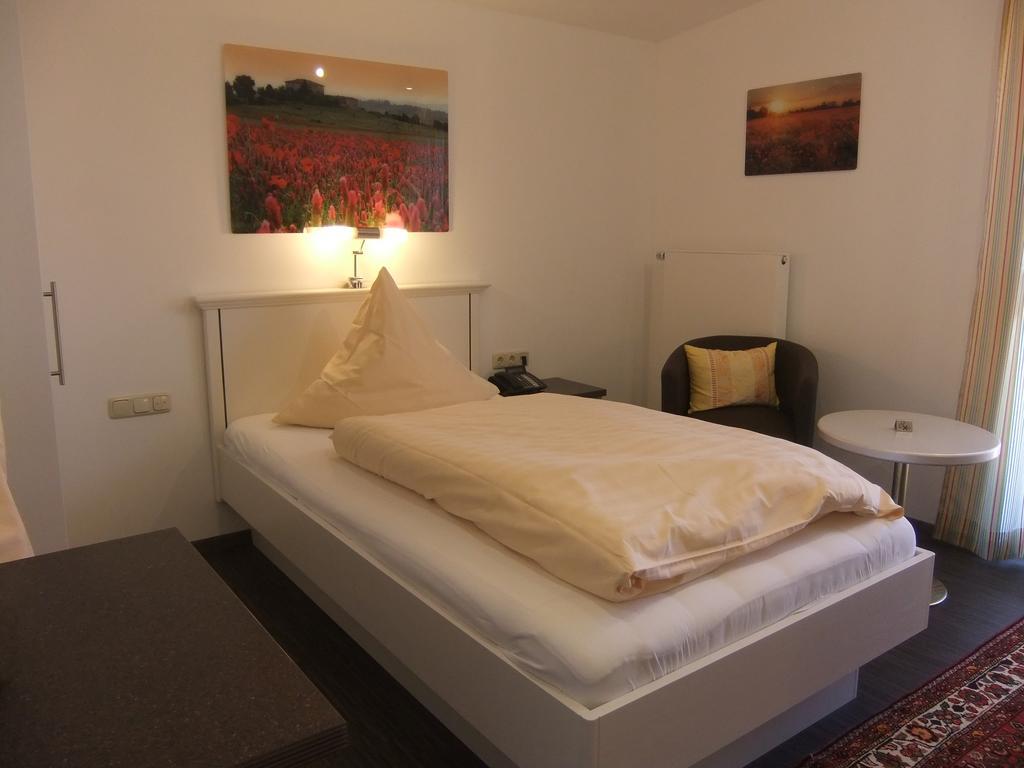 AppartementPension Zum Zacherl Feldkirchen  Zimmer foto